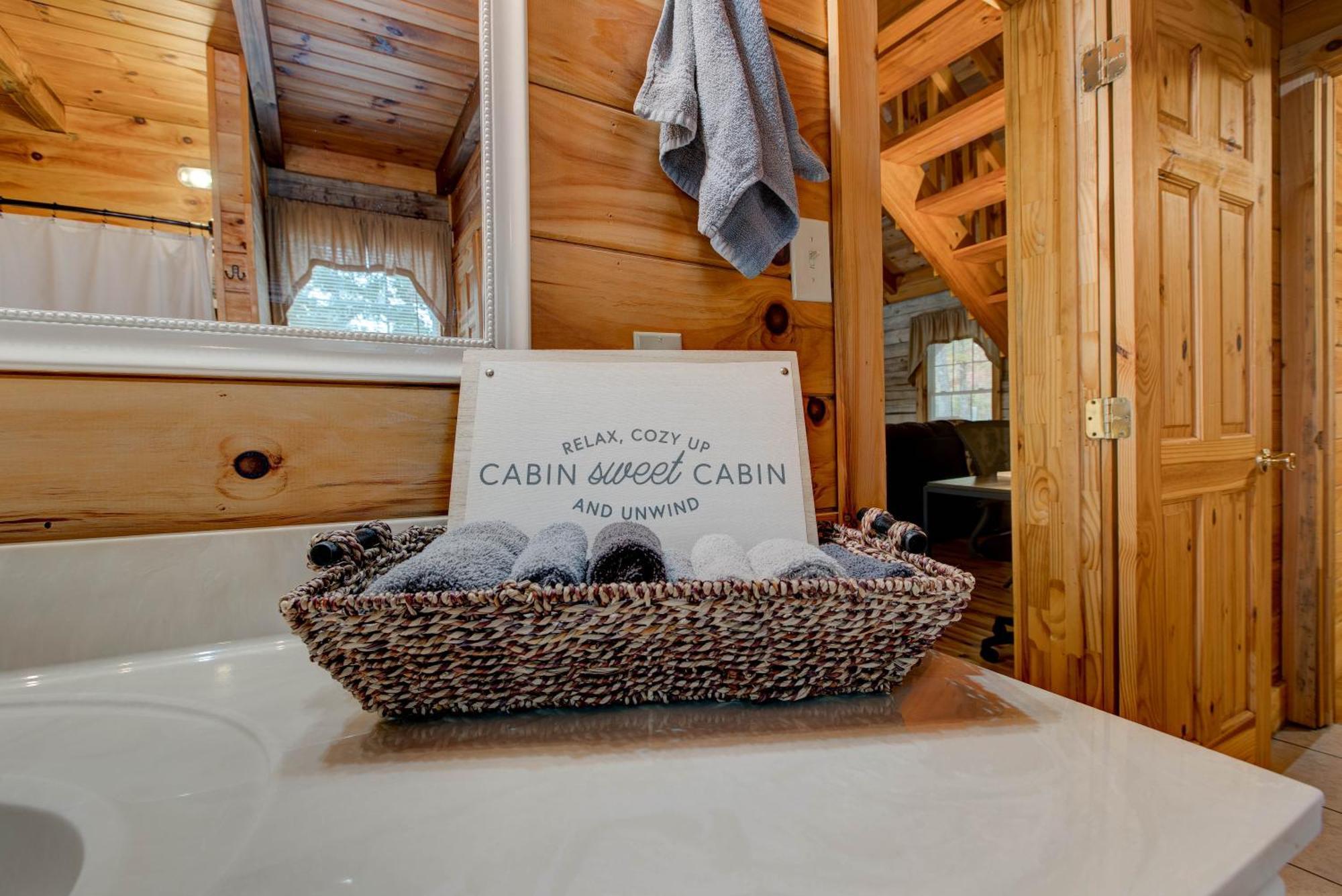 The Willow, Secluded And Cozy Country Cabin Ravenna Екстериор снимка