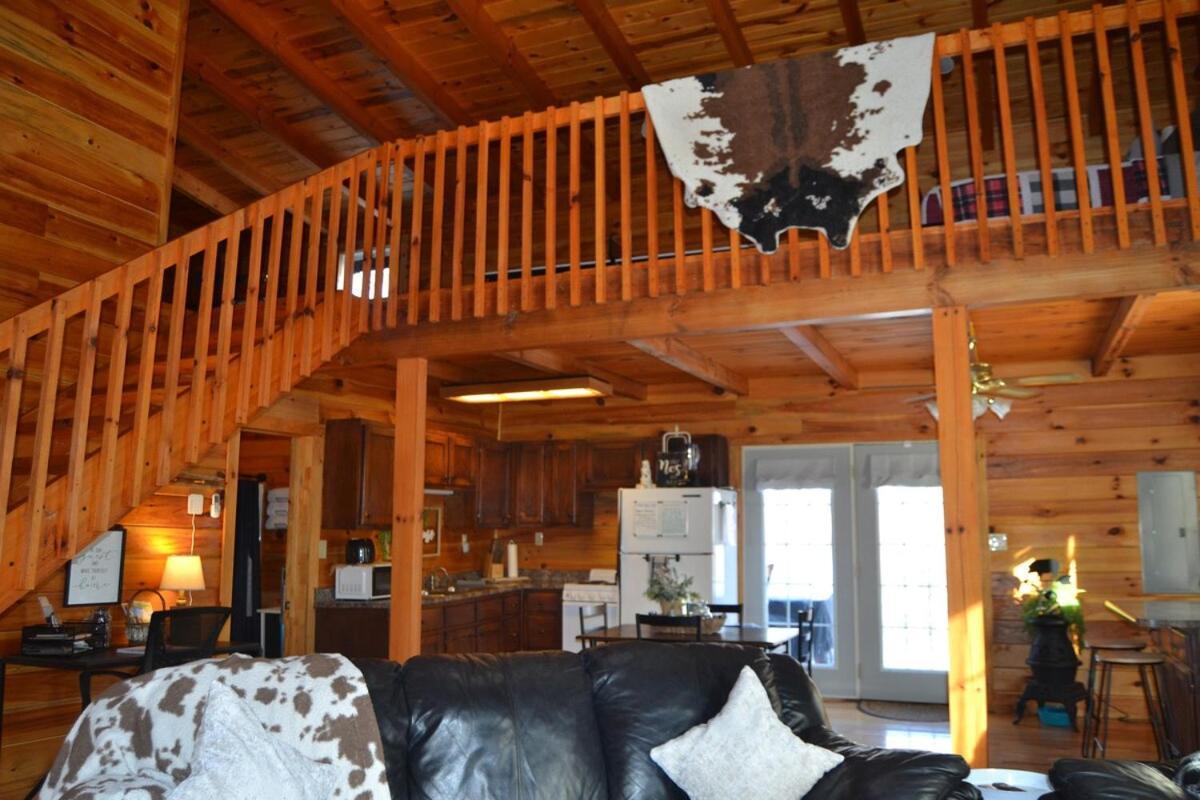 The Willow, Secluded And Cozy Country Cabin Ravenna Екстериор снимка